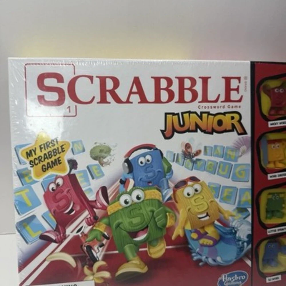 Scrabble Crossword Game for Juniors Complete